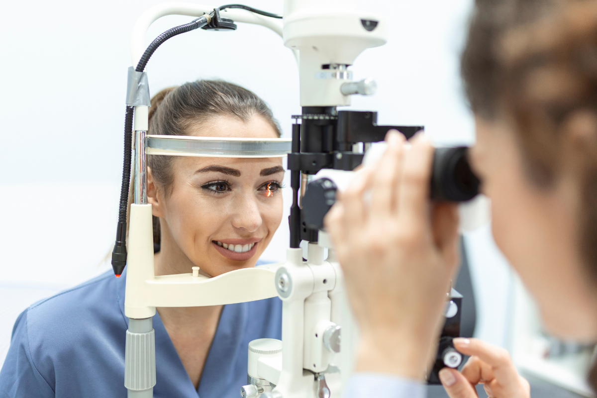 Eye Surgery Lasik: Is It Right for You?